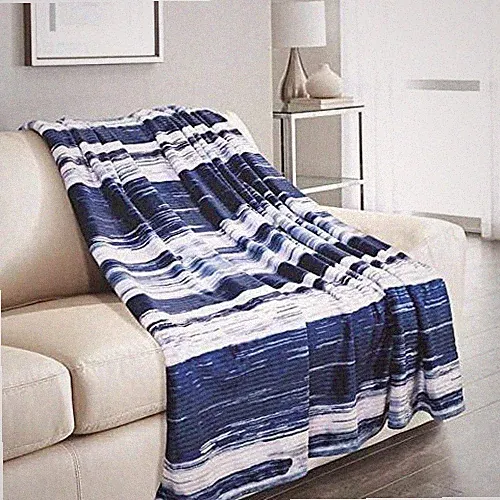 Life Comfort Abstract Plush Lightweight Throw(60 in X 70in), Blue.