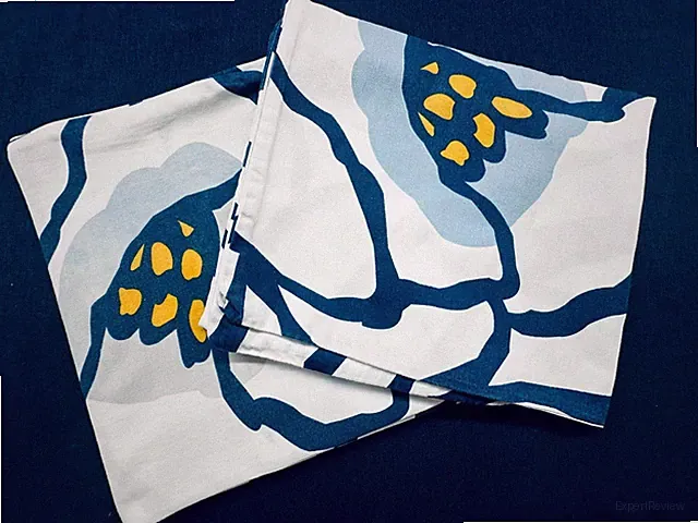 Set 2 Floral Pillow Cases Standard Cotton Blue White Pillowcases Decoration