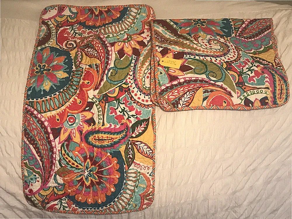 Set Of 2 20x36”Pillow Shams Quilted Bright Floral Abstract